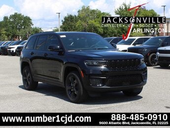 2025 Diamond Black Crystal Pearlcoat Jeep Grand Cherokee Altitude X 4 Door RWD SUV Automatic
