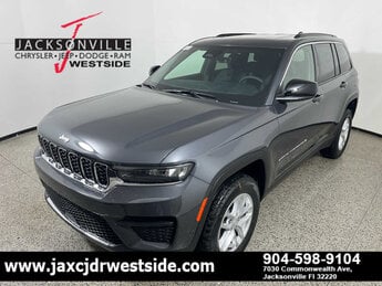 2025 Baltic Gray Metallic Clearcoat Jeep Grand Cherokee Laredo X SUV RWD 4 Door