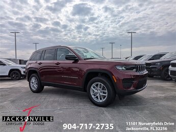2025 Jeep Grand Cherokee Laredo X Automatic RWD 4 Door SUV 3.6L V6 24V VVT Engine