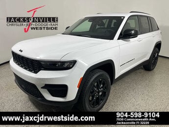 2025 Jeep Grand Cherokee Altitude X 4 Door Automatic RWD