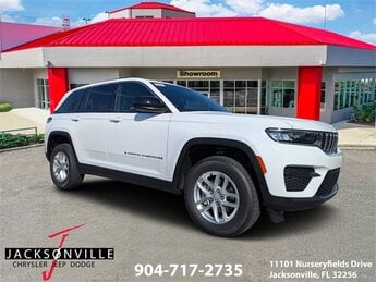2025 Jeep Grand Cherokee RWD 3.6L V6 24V VVT Engine Automatic SUV 4 Door