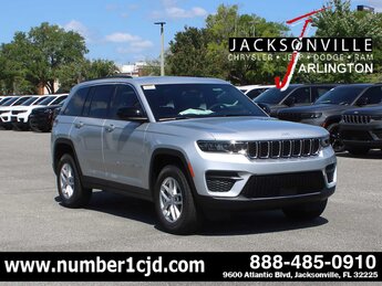 2025 Jeep Grand Cherokee Laredo X Automatic 4 Door SUV RWD G 3.6L V6 Cylinder Engine3.6