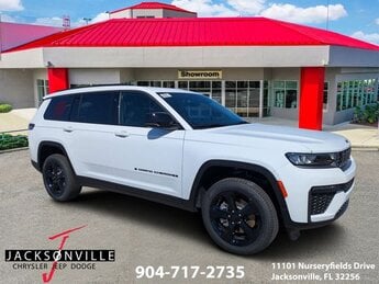 2026 Bright White Clearcoat Jeep Grand Cherokee Laredo Altitude Automatic 2.0L V6 SMPI Turbocharged DOHC 24V LEV3-SULEV30 293hp Engine RWD 4 Door SUV