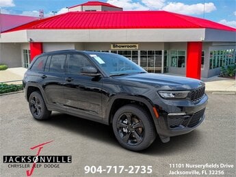 2025 Jeep Grand Cherokee Limited 4 Door 3.6L V6 24V VVT Engine Automatic RWD