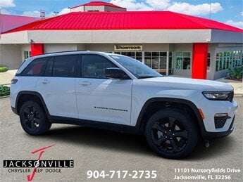 2025 Jeep Grand Cherokee Limited 4 Door Automatic 3.6L V6 24V VVT Engine RWD