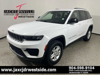 2023 Jeep Grand Cherokee Laredo 4X4 G 3.6L V6 Cylinder Engine3.6 4 Door
