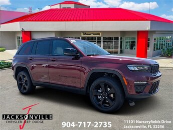 2025 Jeep Grand Cherokee Limited 3.6L V6 24V VVT Engine 4 Door 4X4 Automatic SUV