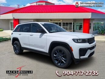 2026 Jeep Grand Cherokee Limited 4 Door SUV 2.0L Hurricane 4 Turbo with ESS Engine Automatic 4X4