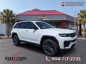 2026 Bright White Clearcoat Jeep Grand Cherokee Limited SUV 4X4 4 Door 2.0L Hurricane 4 Turbo with ESS Engine