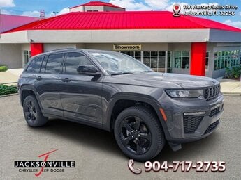 2026 Baltic Gray Metallic Clearcoat Jeep Grand Cherokee Limited 4X4 4 Door Automatic SUV