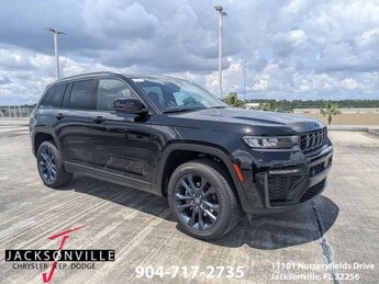 2026 Diamond Black Crystal Pearlcoat Jeep Grand Cherokee Limited SUV 4 Door Automatic 4X4 2.0L Hurricane 4 Turbo with ESS Engine