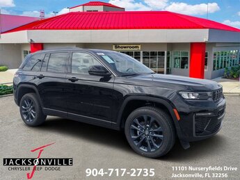 2026 Diamond Black Crystal Pearlcoat Jeep Grand Cherokee Limited 4 Door 2.0L Hurricane 4 Turbo with ESS Engine Automatic