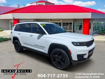 2023 Jeep Grand Cherokee L Altitude 4X4 SUV 3.6L V6 24V VVT Engine