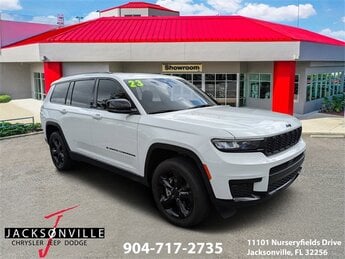 2023 Bright White Clearcoat Jeep Grand Cherokee L Altitude Automatic 4X4 4 Door 3.6L V6 24V VVT Engine