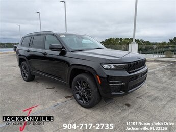 2025 Diamond Black Crystal Pearlcoat Jeep Grand Cherokee L Limited 3.6L V6 24V VVT Engine SUV 4 Door 4X4