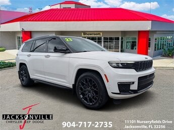 2023 Jeep Grand Cherokee L Summit Reserve SUV 4 Door HEMI 5.7L V8 Multi Displacement VVT Engine 4X4
