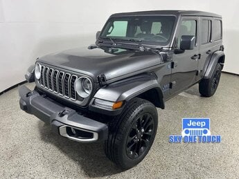 2025 Granite Crystal Metallic Clearcoat Jeep Wrangler 4xe Sahara 4X4 4 Door Automatic SUV H 2.0L 4 Cylinder Engine2.0