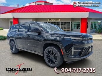 2026 Black Clearcoat Jeep Grand Wagoneer L Summit Reserve SUV 3.0L I6 Engine Automatic 4 Door 4X4