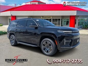 2026 Black Clearcoat Jeep Grand Wagoneer Automatic 3.0L I6 Engine 4 Door