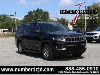 2023 Diamond Black Crystal Pearlcoat Jeep Wagoneer 4X4 G 5.7L 8 Cylinder Engine5.7 SUV 4 Door