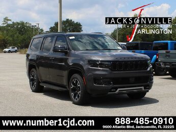 2025 Baltic Gray Metallic Clearcoat Jeep Wagoneer Series II Overland Automatic 4X4 G 3.0L Straight 6 Cylinder Engine3.0