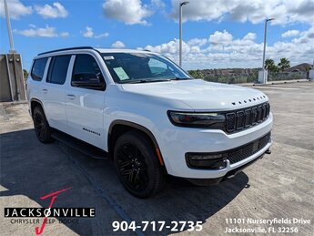 2025 Bright White Clearcoat Jeep Wagoneer Series II Carbide SUV 4 Door G 3.0L Straight 6 Cylinder Engine3.0 Automatic