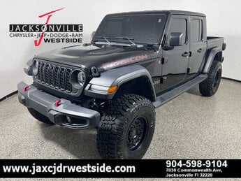 2024 Black Clearcoat Jeep Gladiator Rubicon G 3.6L V6 Cylinder Engine3.6 4X4 Automatic Truck