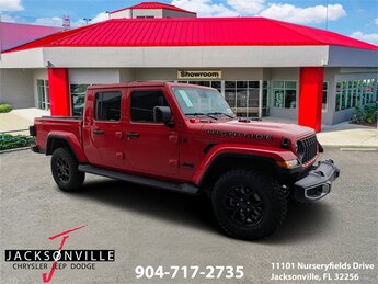 2025 Firecracker Red Clearcoat Jeep Gladiator High Tide Automatic 4X4 4 Door