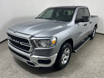 2023 Billet Silver Metallic Clearcoat Ram 1500 Big Horn Truck G 3.6L V6 Cylinder Engine3.6 4 Door