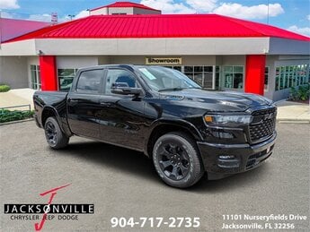 2025 Diamond Black Crystal Pearlcoat Ram 1500 Big Horn RWD Automatic 3.6L V6 24V VVT Engine 4 Door