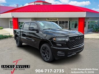 2025 Diamond Black Crystal Pearlcoat Ram 1500 Big Horn 4 Door 3.6L V6 24V VVT Engine Truck