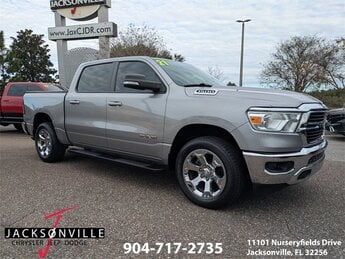 2021 Billet Silver Metallic Clearcoat Ram 1500 Big Horn 4 Door Truck Automatic 4X4 3.6L V6 24V VVT Engine
