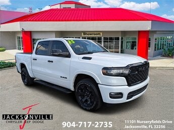 2025 Bright White Clearcoat Ram 1500 Big Horn Automatic 4X4 3.6L V6 24V VVT Engine Truck 4 Door