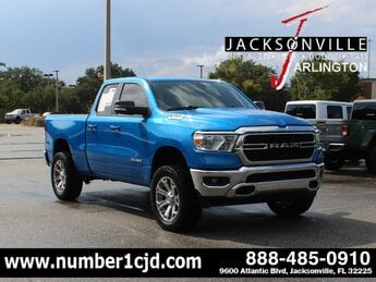 2022 Hydro Blue Pearlcoat Ram 1500 Big Horn 4X4 Truck Automatic 4 Door
