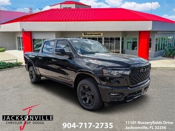 2026 Diamond Black Crystal Pearlcoat Ram 1500 Big Horn 3.0L I6 Engine 4 Door Automatic 4X4 Truck