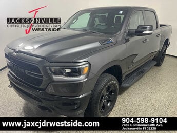 2022 Granite Crystal Metallic Clearcoat Ram 1500 Big Horn Automatic Truck G 5.7L 8 Cylinder Engine5.7 4 Door 4X4