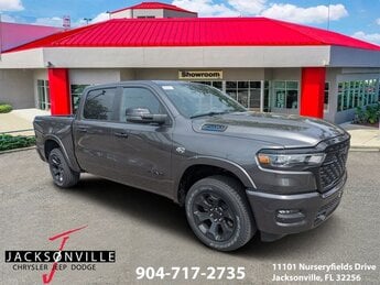 2026 Ram 1500 Big Horn/Lone Star HEMI 5.7L V8 Multi Displacement VVT eTorque Engine Truck Automatic 4 Door 4X4