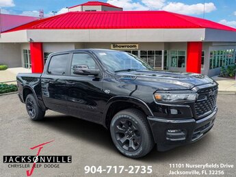 2026 Diamond Black Crystal Pearlcoat Ram 1500 Big Horn Automatic 4 Door Truck 4X4
