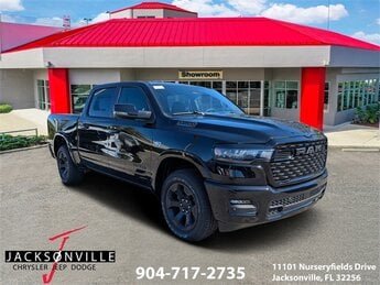 2026 Diamond Black Crystal Pearlcoat Ram 1500 Big Horn Truck HEMI 5.7L V8 Multi Displacement VVT eTorque Engine Automatic 4 Door 4X4