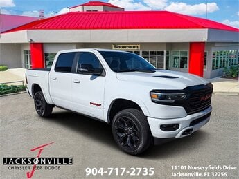 2022 Bright White Clearcoat Ram 1500 Limited Automatic 4 Door HEMI 5.7L V8 Multi Displacement VVT Engine
