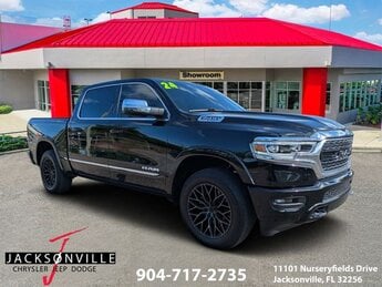2024 Diamond Black Crystal Pearlcoat Ram 1500 Limited 4X4 Truck 4 Door Automatic