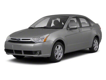 2010 Ingot Silver Metallic Ford Focus SE Car 4 Door FWD