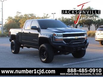 2018 Graphite Metallic Chevrolet Silverado 1500 LT 4 Door Automatic Truck