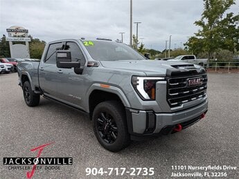 2024 GMC Sierra 2500HD AT4 Automatic Duramax 6.6L V8 Turbodiesel Engine 4 Door 4X4