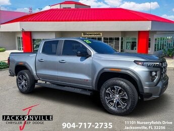 2025 Sterling Metallic GMC Canyon AT4 4X4 4 Door Automatic