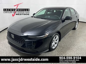 2025 Crystal Black Pearl Honda Accord LX Automatic (CVT) 4 Door G 1.5L 4 Cylinder Engine1.5 Car FWD