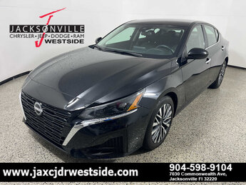 2024 Nissan Altima 2.5 SV Automatic (CVT) 4 Door FWD G 2.5L 4 Cylinder Engine2.5 Car