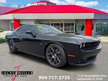 2016 Pitch Black Clearcoat Dodge Challenger R/T RWD HEMI 5.7L V8 Multi Displacement VVT Engine 2 Door Car