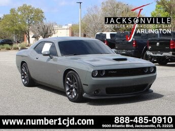 2023 Destroyer Gray Clearcoat Dodge Challenger R/T Scat Pack Automatic RWD 2 Door
