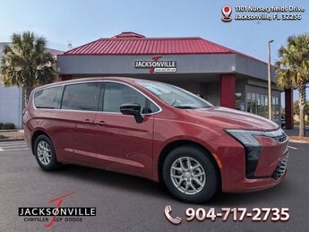 2027 Chrysler Pacifica Select Automatic Van FWD 3.6L V6 24V VVT Engine